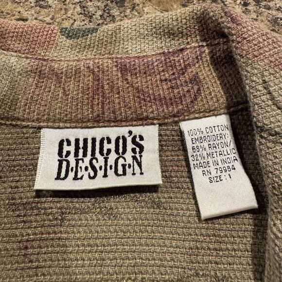 Chicos Top Vintage Tapestry Floral Cottage Academia Prairie Button Up 1 Medium 8 - Picture 3 of 5